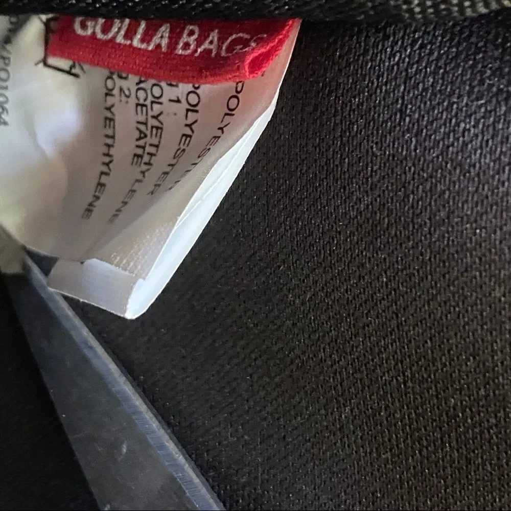 Golla Pink Padded Computer Case - Picture 10 of 12